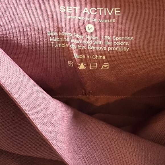 SET ACTIVE Sculptflex Leggings in Blush Medium - Picture 4 of 4